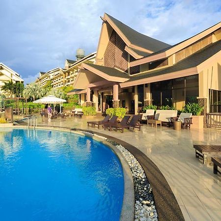 Готель Alta Vista De Boracay Yapak Екстер'єр фото